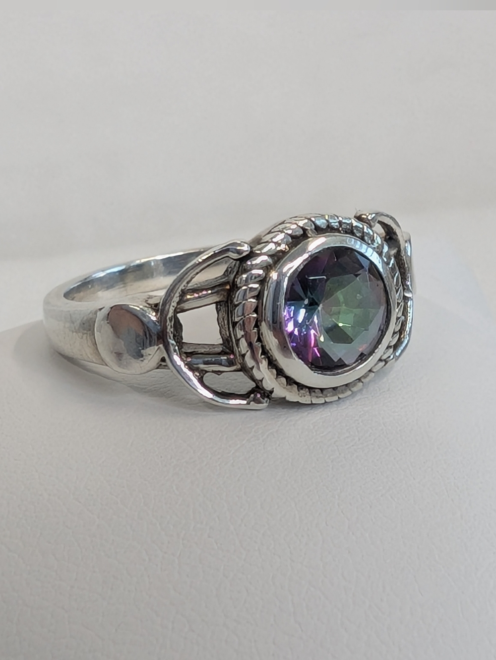 Vintage Rainbow Topaz 925 Sterling Silver Boho Ring Size 8.5